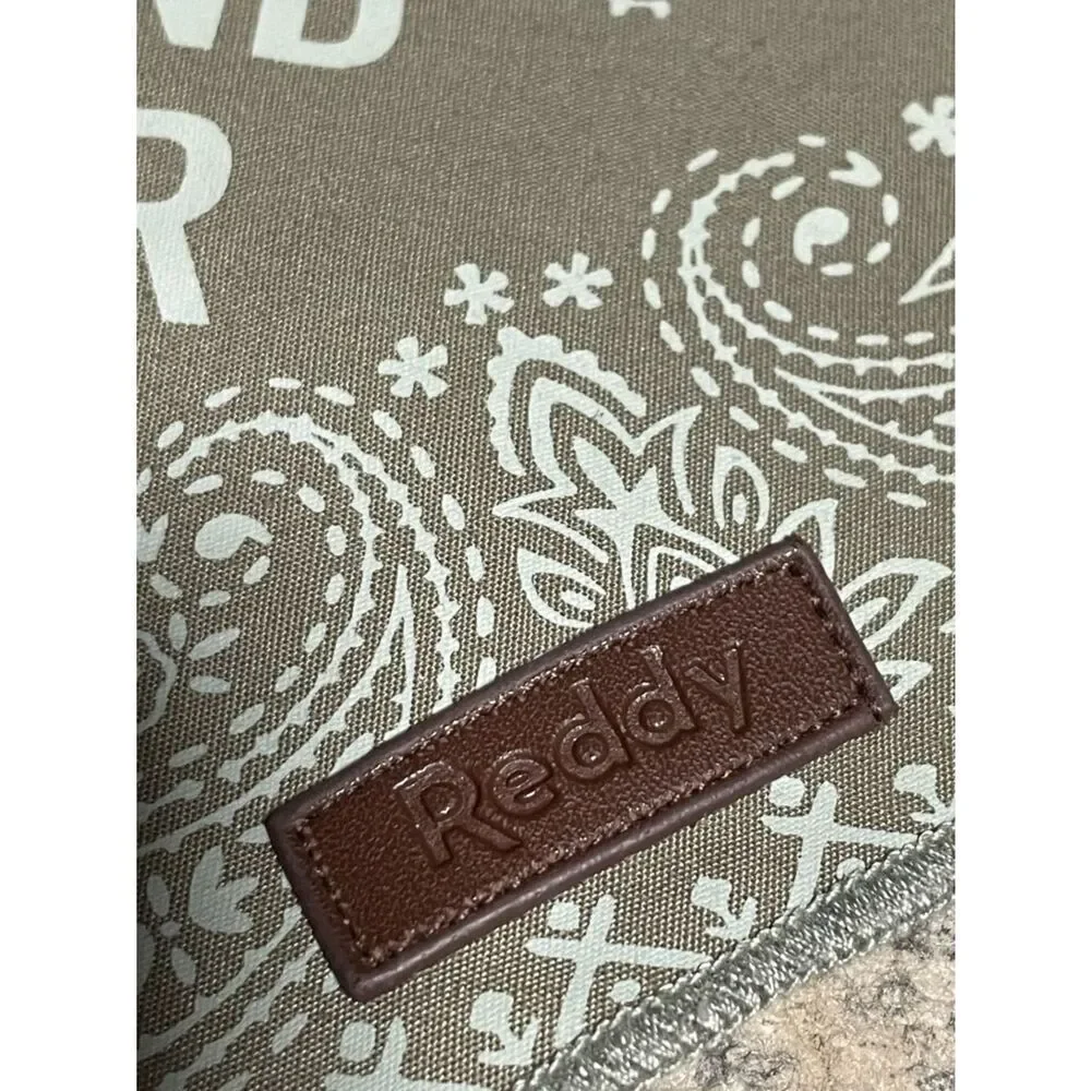 Reddy Bandana Style Pet Scarf 